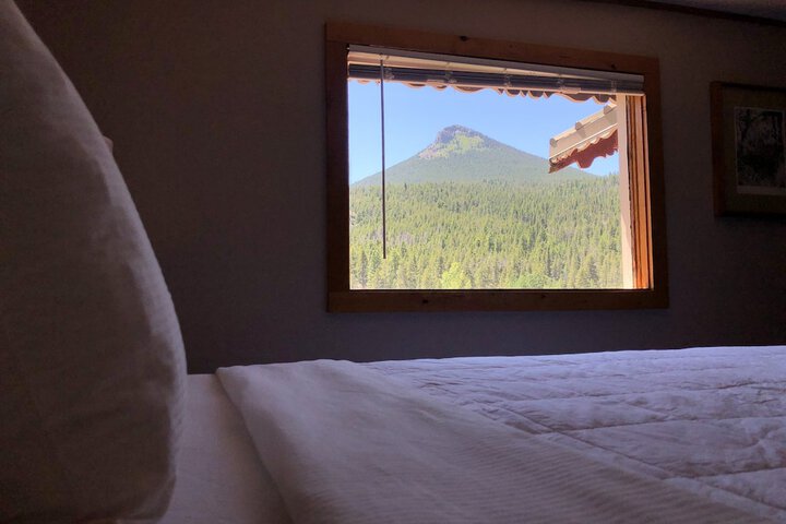 Room 20 of 97