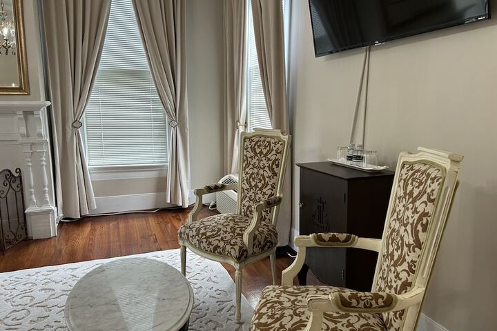 Room 34 of 55