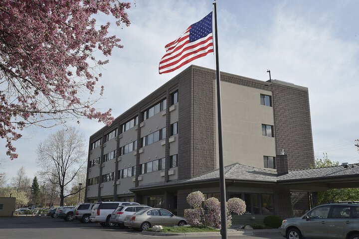 Hotel 2 of 32
