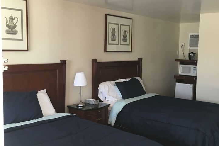 Room 16 of 41