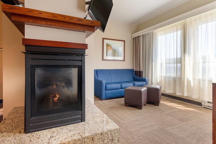 Lift Bridge Lodge an Ascend Collection Hotel