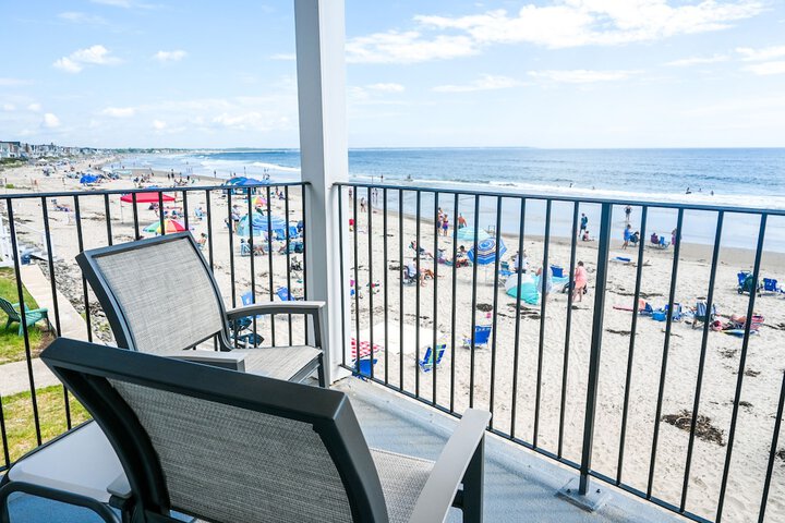 Atlantic Oceanfront Hotel