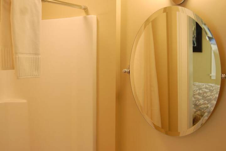 Room 50 of 129