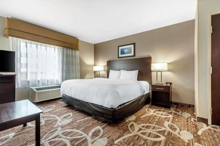 MainStay Suites Lincoln University Area