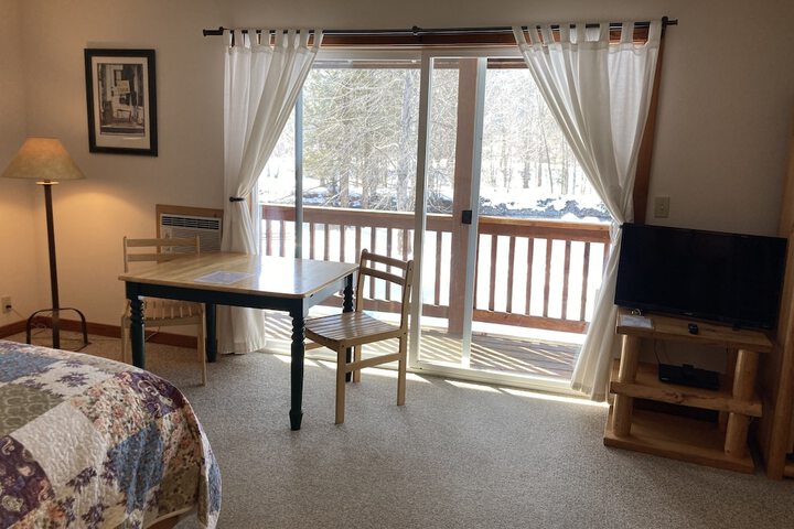 Room 47 of 210