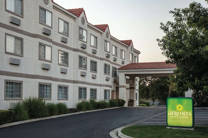 Hotel 2 of 28