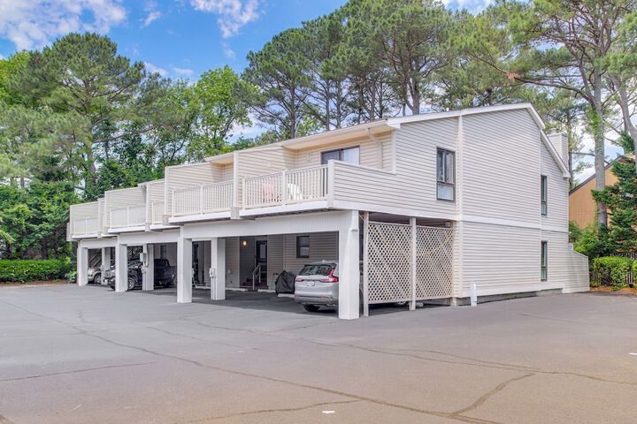 Walk to Shore & Boardwalk: Bethany Beach Retreat