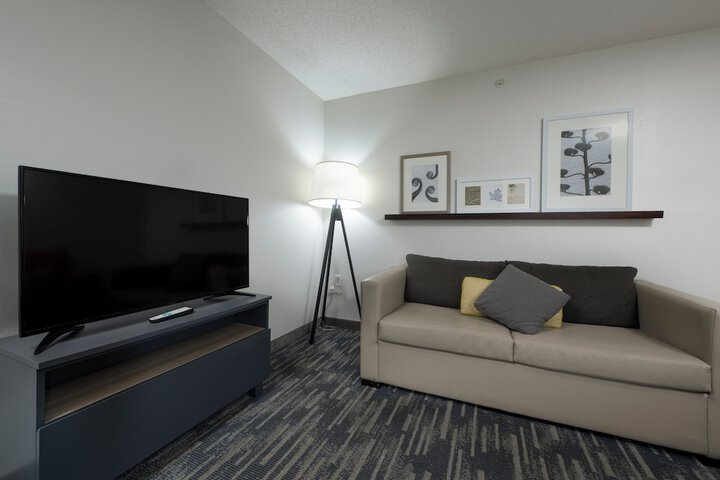 Country Inn & Suites by Radisson Lake George (Queensbury), NY