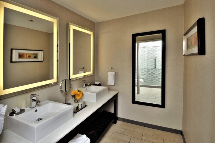 Hotel Indigo Napa Valley by IHG