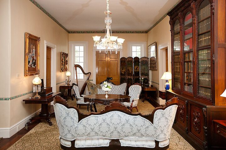 Ballroom/Hall 36 of 58
