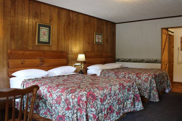 Two Rivers Lodge