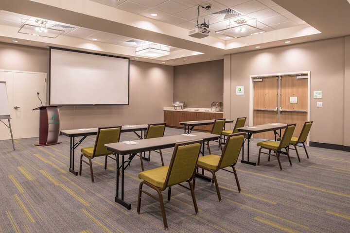 Holiday Inn Joplin by IHG