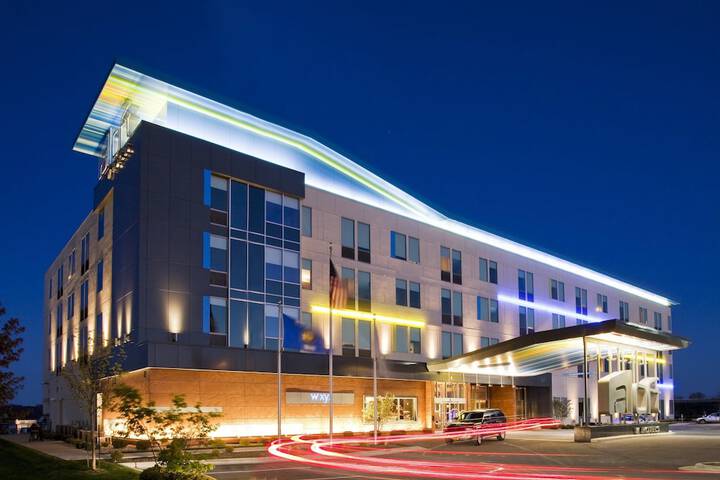 Aloft by Marriott Green Bay
