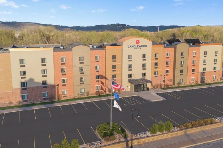 Hotel 5 of 67