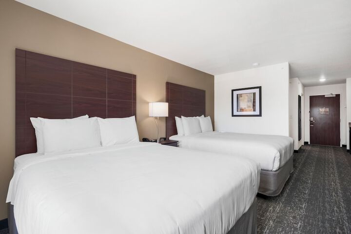 Room 74 of 111