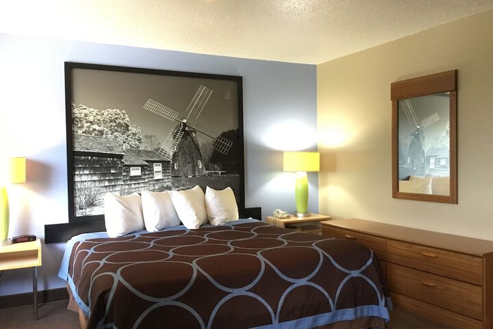 Room 14 of 31