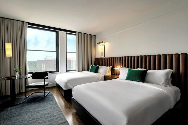 Surety Hotel Autograph Collection