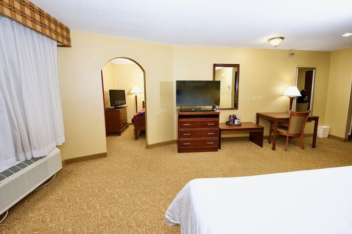 Room 43 of 57