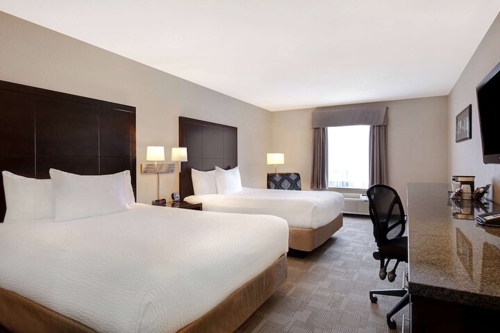 Days Inn by Wyndham Medicine Hat