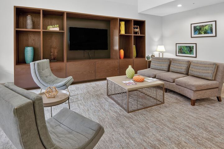 Holiday Inn & Suites Dallas-Addison by IHG