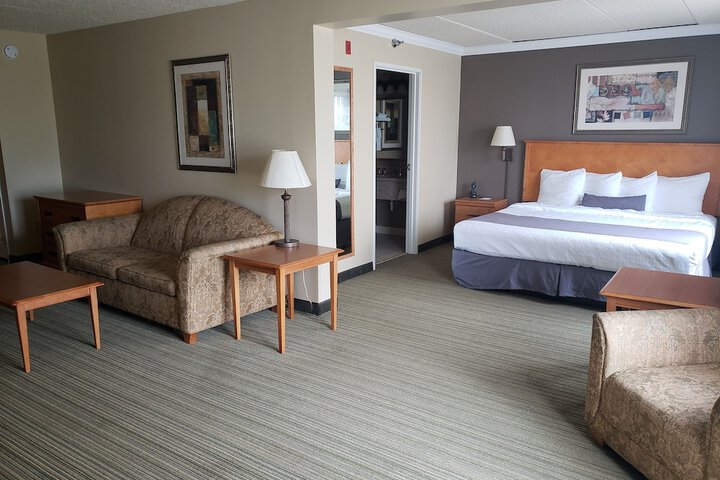 Room 47 of 83