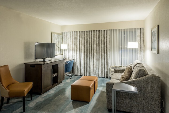 Hampton Inn & Suites Jackson-Coliseum