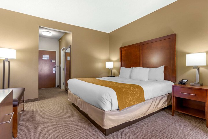 Room 14 of 39