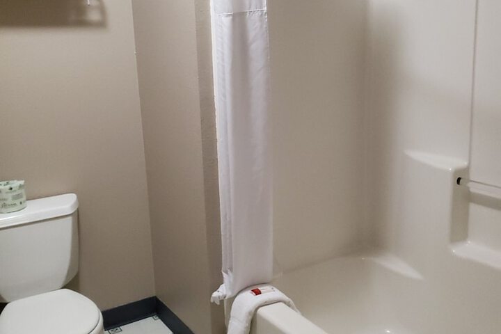Room 42 of 72