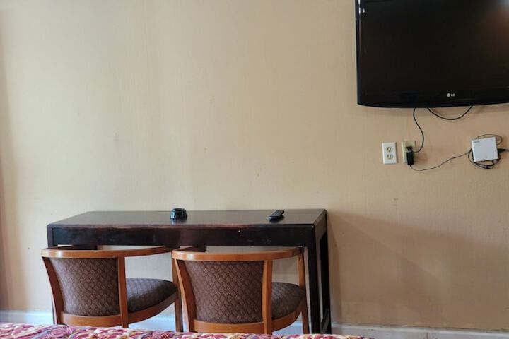 Western Inn