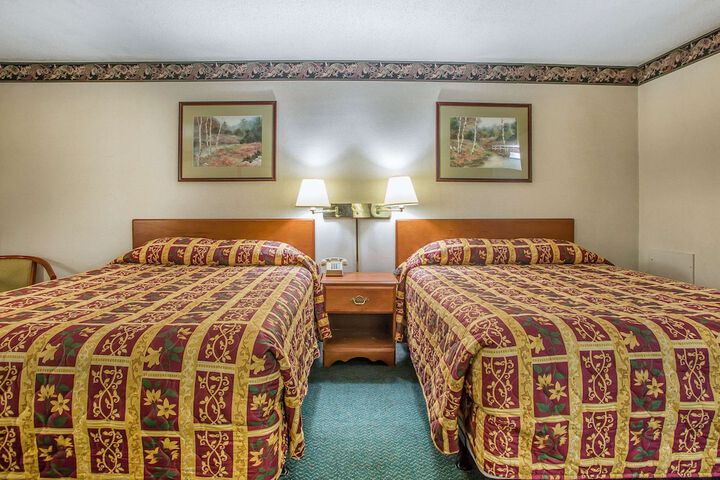 Room 18 of 49