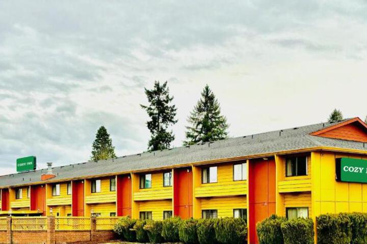 Cozy Inn