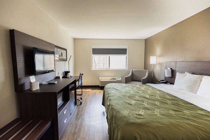 Room 16 of 26