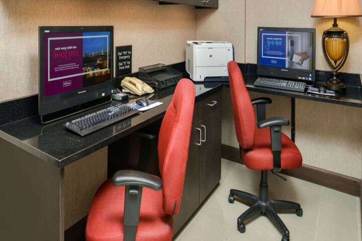 Business Center 57 of 60