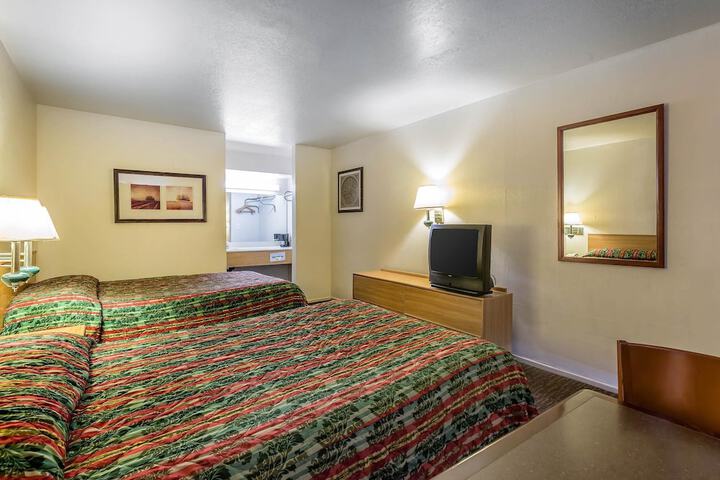 Room 17 of 22