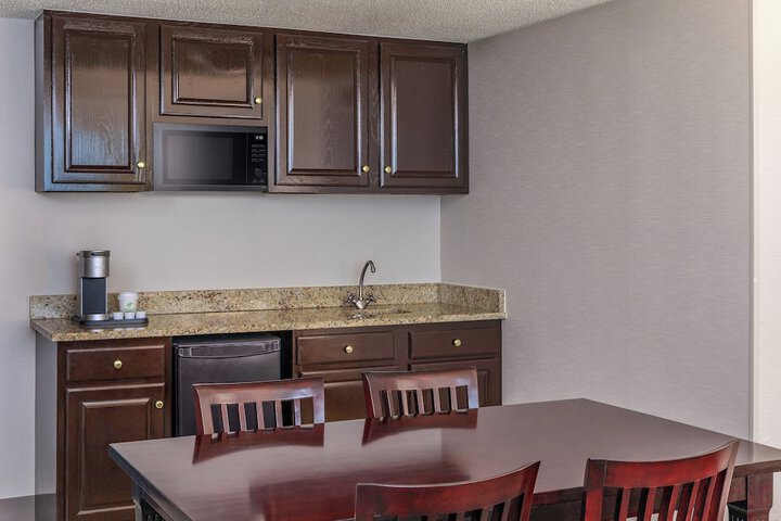Holiday Inn Hotel & Suites Boston - Peabody by IHG