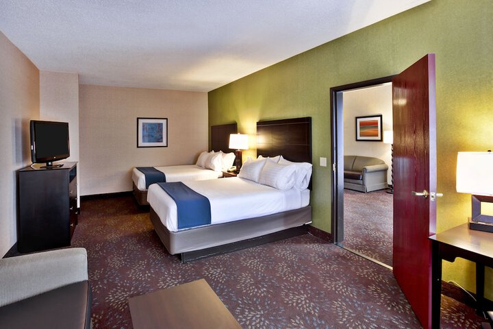 Room 21 of 65