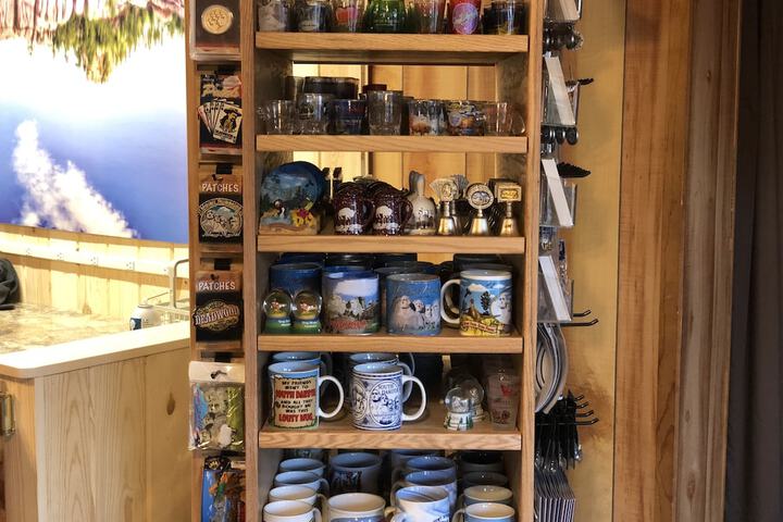 Gift Shop 241 of 259