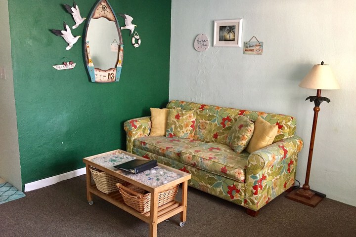 Room 30 of 46