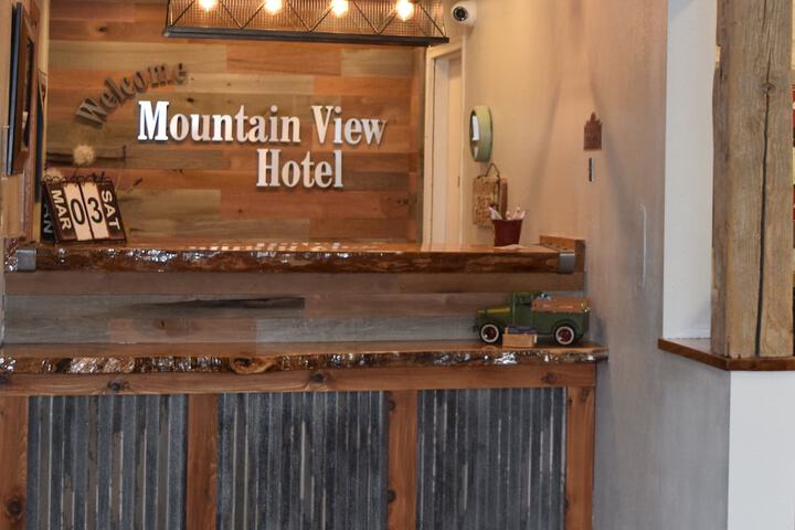 Mountain View Hotel