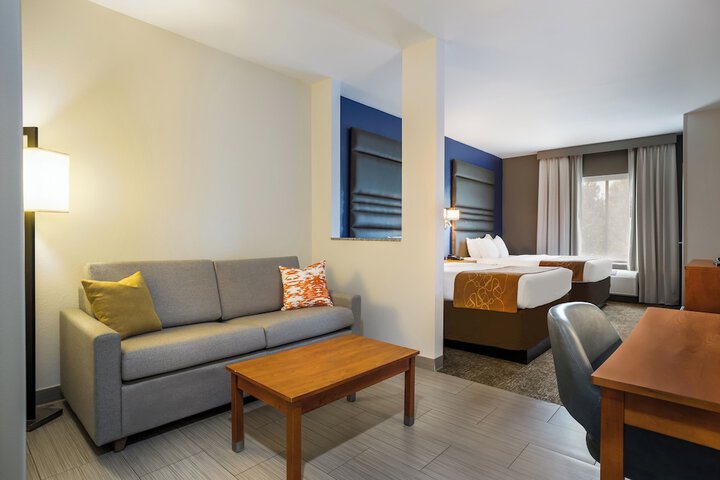 Comfort Suites Denham Springs