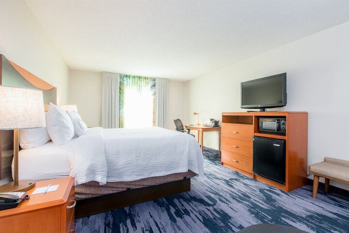 Room 21 of 32