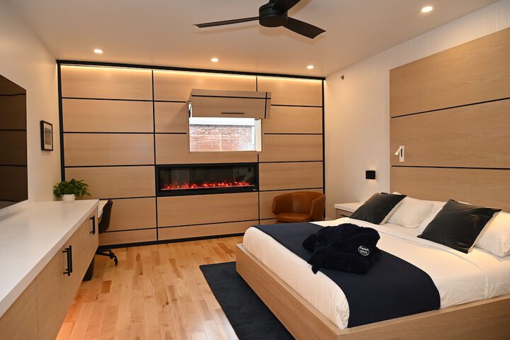 Room 74 of 110