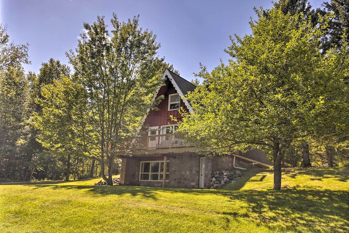 A-frame Cabin w / Private Boat Dock!