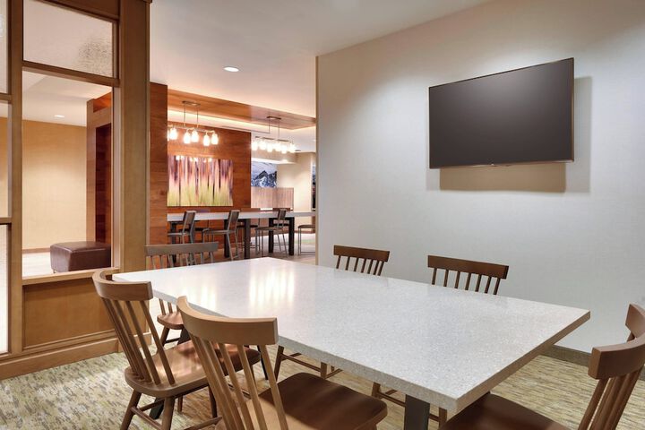 Fairfield by Marriott Inn & Suites Denver West / Federal Center