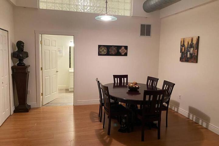 Chic Historic Loft Apartment in Downtown Kittanning