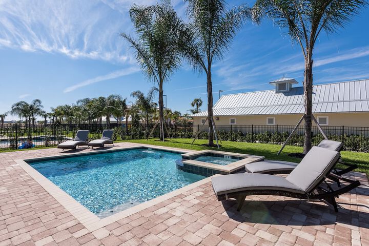 Pool 66 of 705