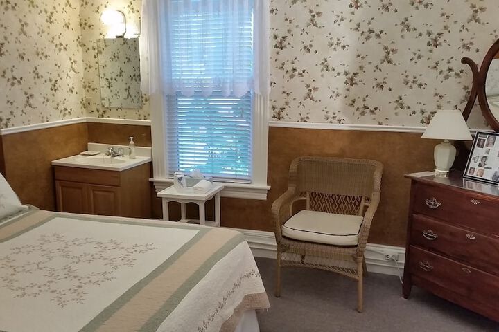 Bayside Inn