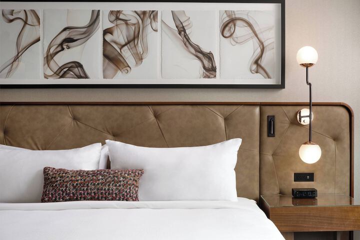 Hotel Distil Autograph Collection