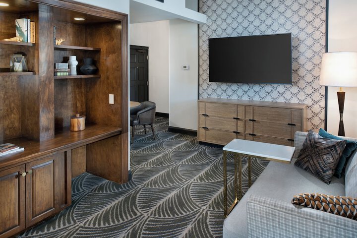 Room 15 of 55