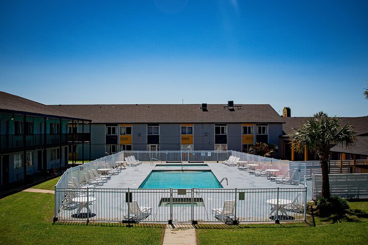 Hotel 20 of 51